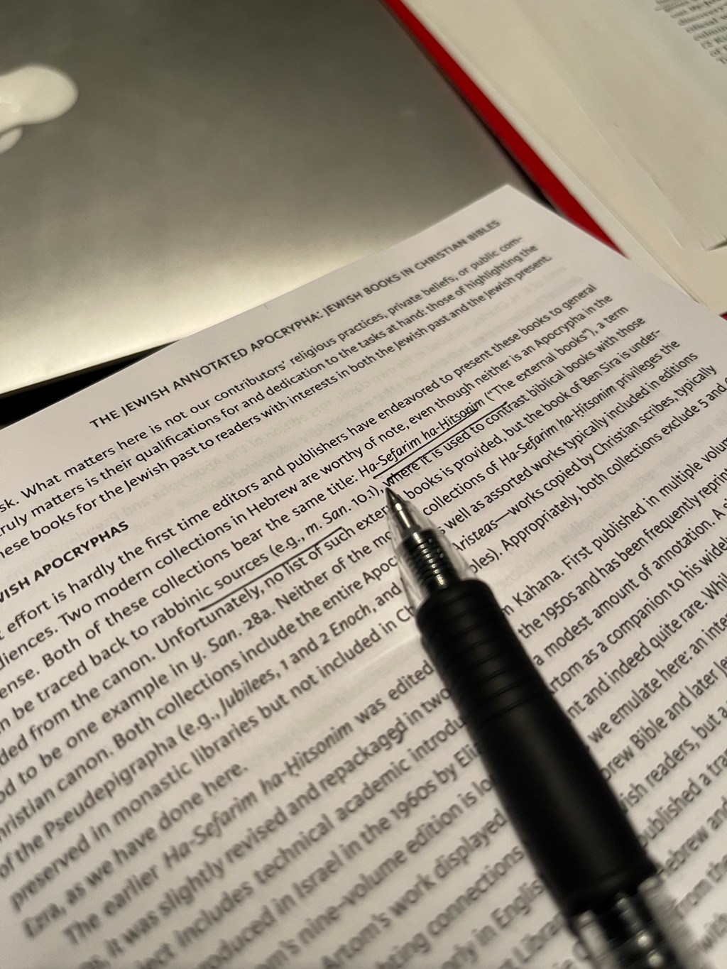 The Jewish Annotated&nbsp;Apocrypha